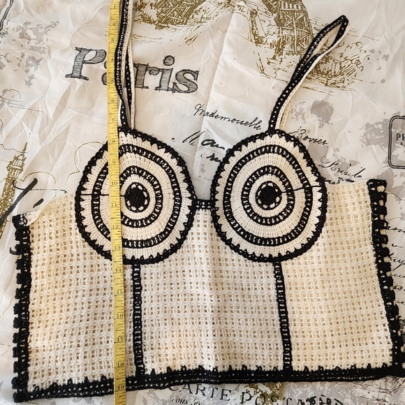 Zara Black and Cream Crochet Crop Top - Picture 5 of 7